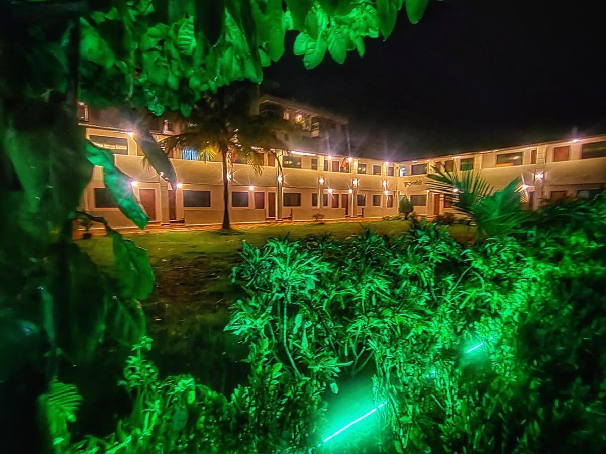 Opulence Resort Awas Alibaug アリバグ エクステリア 写真
