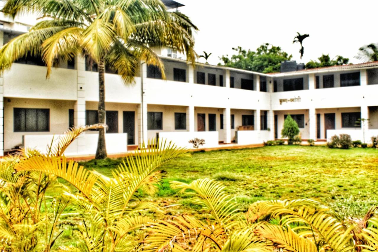 Opulence Resort Awas Alibaug アリバグ エクステリア 写真
