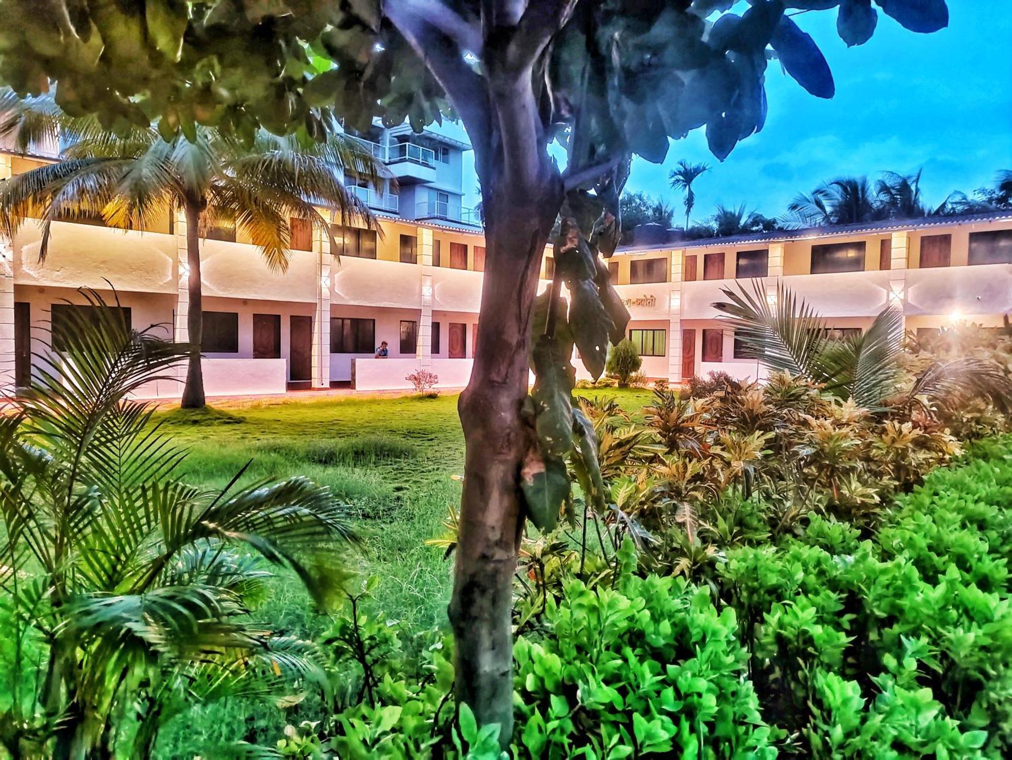Opulence Resort Awas Alibaug アリバグ エクステリア 写真