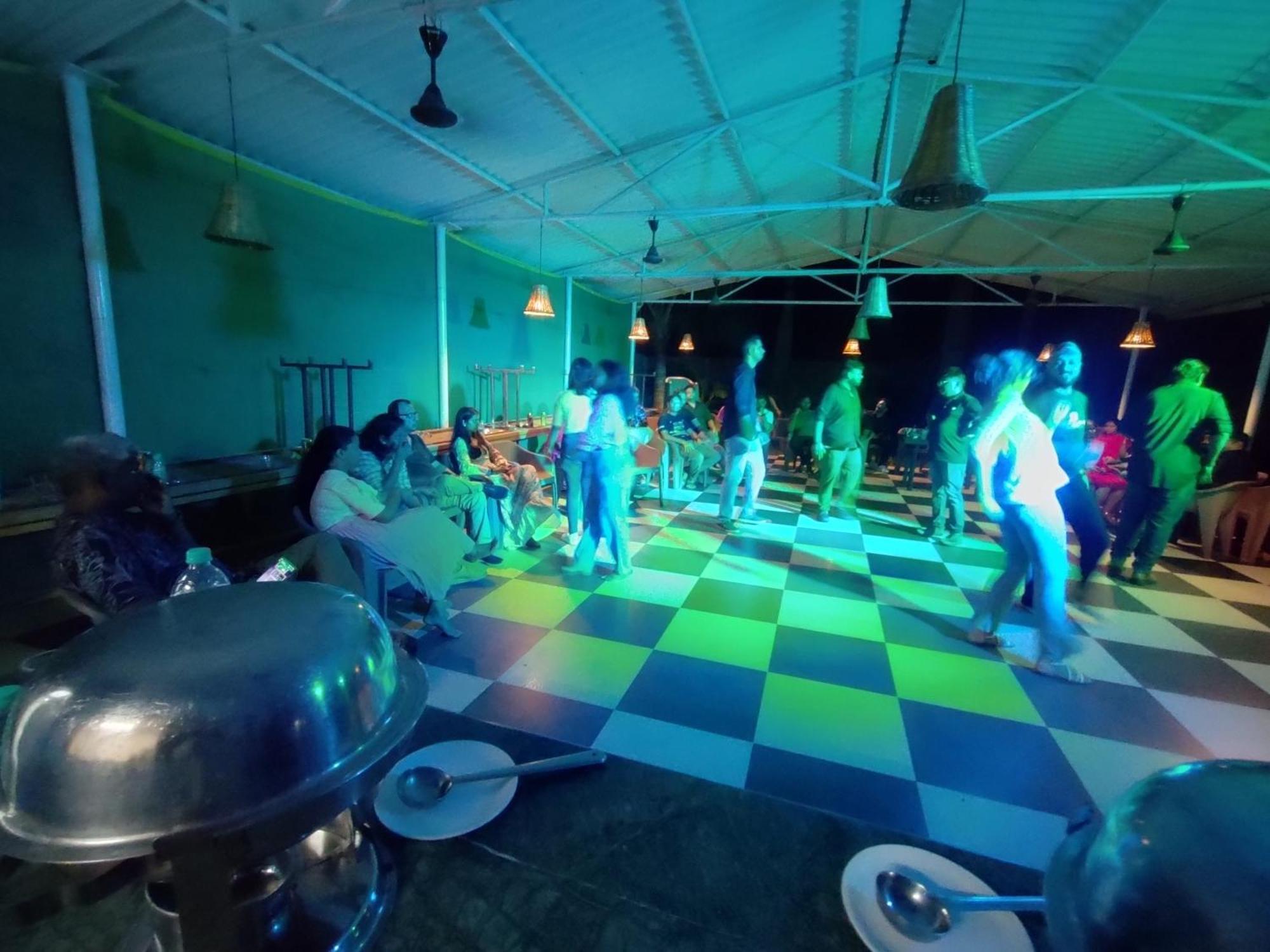 Opulence Resort Awas Alibaug アリバグ エクステリア 写真